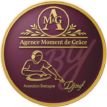 Logo médaillon de l’Agence Moment de Grâce by DJ Ouf Animation Bretagne – cercle améthyste et doré, avec pictogramme de DJ, lettrage "By Djouf", et blason cérémonial M&G.